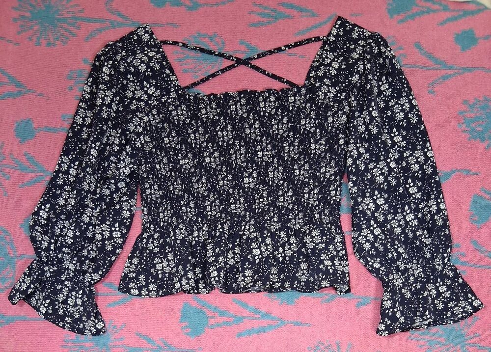 Yas womens small square neck smocked top boxy  crop blue floral coquette dainty